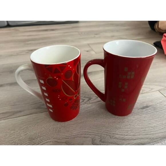 Set of Starbucks tall holiday mugs w handle Christmas festive holiday coffee cup - Picture 5 of 11